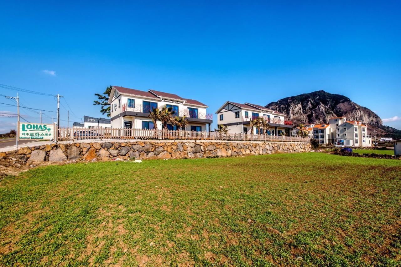 Lohas Pension Seogwipo Exterior photo