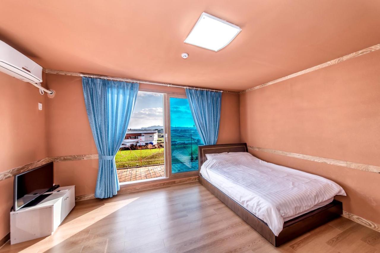 Lohas Pension Seogwipo Exterior photo